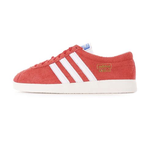 adidas gazelle vintage red.